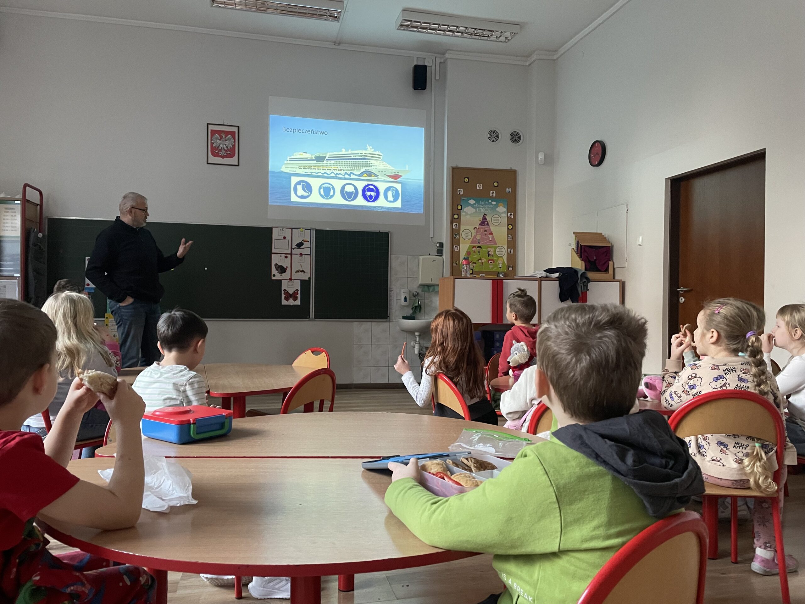 Shipyard safety for kids